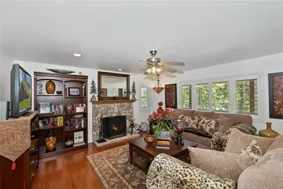 31816 Silver Spruce Drive, Running Springs, CA 92382 - Photo 3