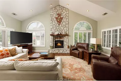 28575 Manitoba Drive, Lake Arrowhead, CA 92352 - Photo 9