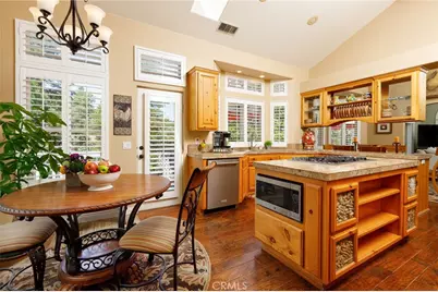 28575 Manitoba Drive, Lake Arrowhead, CA 92352 - Photo 13