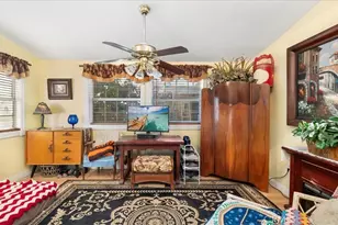 239 W 7th St, Perris, CA 92570 - Photo 17