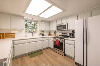 1004 Sugarloaf Boulevard, Big Bear City, CA 92314 - Photo 7