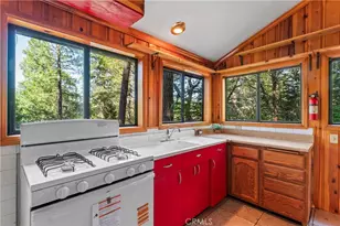 22490 Rockwell Rd, Cedarpines Park, CA 92322 - Photo 17