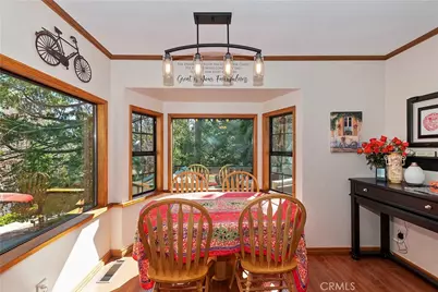 292 Heliotrope Drive, Lake Arrowhead, CA 92352 - Photo 9