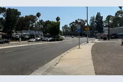 26023 Western Avenue, Lomita, CA 90717 - Photo 19