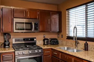 13868 Lexus Ln, Fontana, CA 92335 - Photo 15