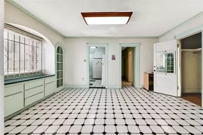 406 N Rampart Boulevard, Los Angeles, CA 90026 - Photo 7