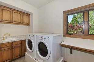 28324 Somerset Ln, Lake Arrowhead, CA 92352 - Photo 53