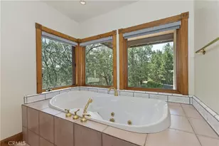 28324 Somerset Ln, Lake Arrowhead, CA 92352 - Photo 35