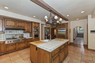 28324 Somerset Lane, Lake Arrowhead, CA 92352 - Photo 23