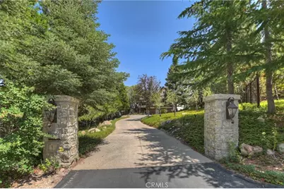 28324 Somerset Lane, Lake Arrowhead, CA 92352 - Photo 3