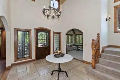 28324 Somerset Lane, Lake Arrowhead, CA 92352 - Photo 11