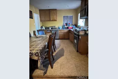 305 Line Street, Lake Elsinore, CA 92530 - Photo 5