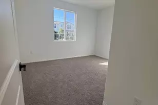 32102 Bullard St, Menifee, CA 92584 - Photo 9