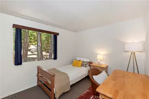 27230 Peninsula Dr, Lake Arrowhead, CA 92352 - Photo 25