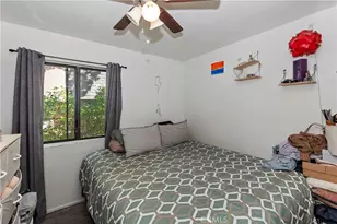 428 Maple Ln, Sugarloaf, CA 92386 - Photo 15