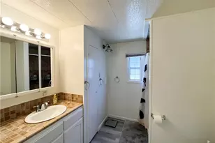 17700 Avalon Blvd, Carson, CA 90746 - Photo 21