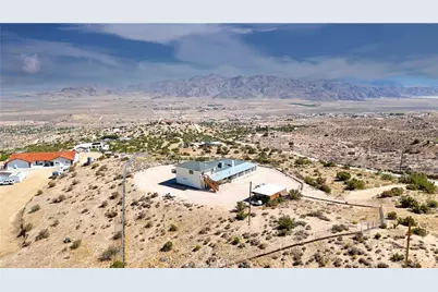 8448 Milpas Drive, Apple Valley, CA 92308 - Photo 25