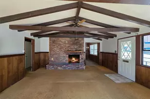 33007 Spruce Dr, Green Valley Lake, CA 92341 - Photo 3