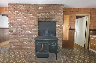 33007 Spruce Dr, Green Valley Lake, CA 92341 - Photo 13