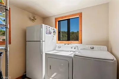 161 N Trails End Road, Green Valley Lake, CA 92341 - Photo 43