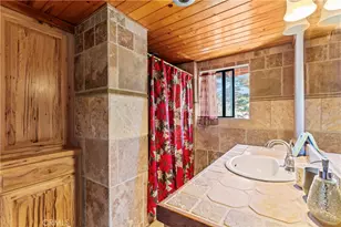161 N Trails End Rd, Green Valley Lake, CA 92341 - Photo 21