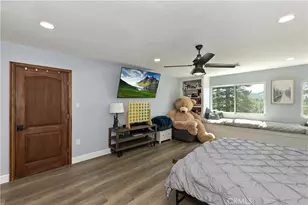 30461 Live Oak Dr, Running Springs, CA 92382 - Photo 37