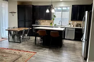 28505 Mission Dr, Menifee, CA 92584 - Photo 11