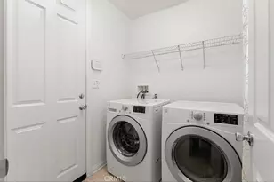 40542 Calla Lilly St, Murrieta, CA 92563 - Photo 11