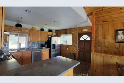 24722 Bernard Drive, Crestline, CA 92325 - Photo 5