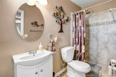 35710 Avenue H, Yucaipa, CA 92399 - Photo 23