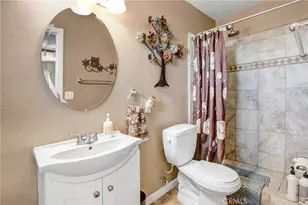 35710 Ave H, Yucaipa, CA 92399 - Photo 23