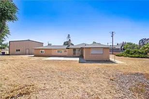 35710 Ave H, Yucaipa, CA 92399 - Photo 27