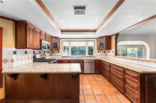 1710 Fairmont Dr, Redlands, CA 92373 - Photo 13