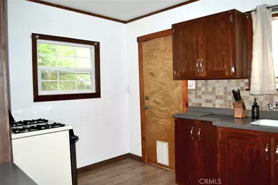 390 Redwood Drive, Crestline, CA 92325 - Photo 5