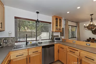 1308 Sequoia Drive, Lake Arrowhead, CA 92352 - Photo 23