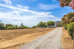 9643 Avienda San Timoteo, Cherry Valley, CA 92223 - Photo 15