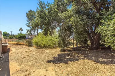 33540 Washington Drive, Yucaipa, CA 92399 - Photo 25