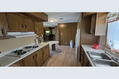 9391 California Avenue #80, Riverside, CA 92503 - Photo 9