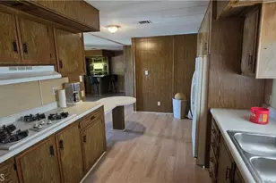 9391 California Ave, Riverside, CA 92503 - Photo 9