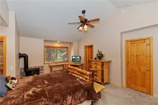284 Leonard Ln, Sugarloaf, CA 92386 - Photo 11