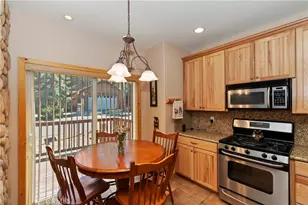 284 Leonard Ln, Sugarloaf, CA 92386 - Photo 9