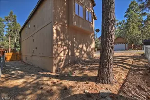 284 Leonard Ln, Sugarloaf, CA 92386 - Photo 35