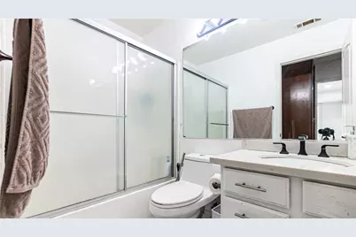 2101 San Antonio Drive, Corona, CA 92882 - Photo 31