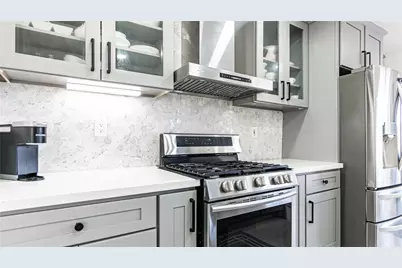 2101 San Antonio Drive, Corona, CA 92882 - Photo 15