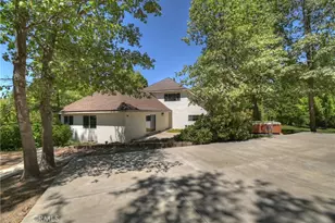 28411 N Shore Rd, Lake Arrowhead, CA 92352 - Photo 45