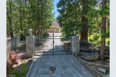 28411 North Shore Road, Lake Arrowhead, CA 92352 - Photo 3