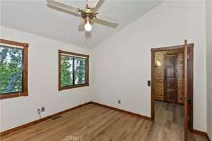 501 Wellsley Dr, Lake Arrowhead, CA 92352 - Photo 19