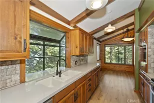 501 Wellsley Dr, Lake Arrowhead, CA 92352 - Photo 13