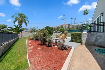 1694 Hampshire Road, San Bernardino, CA 92404 - Photo 57