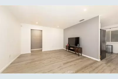 870 Falcon Lane, Redlands, CA 92374 - Photo 5